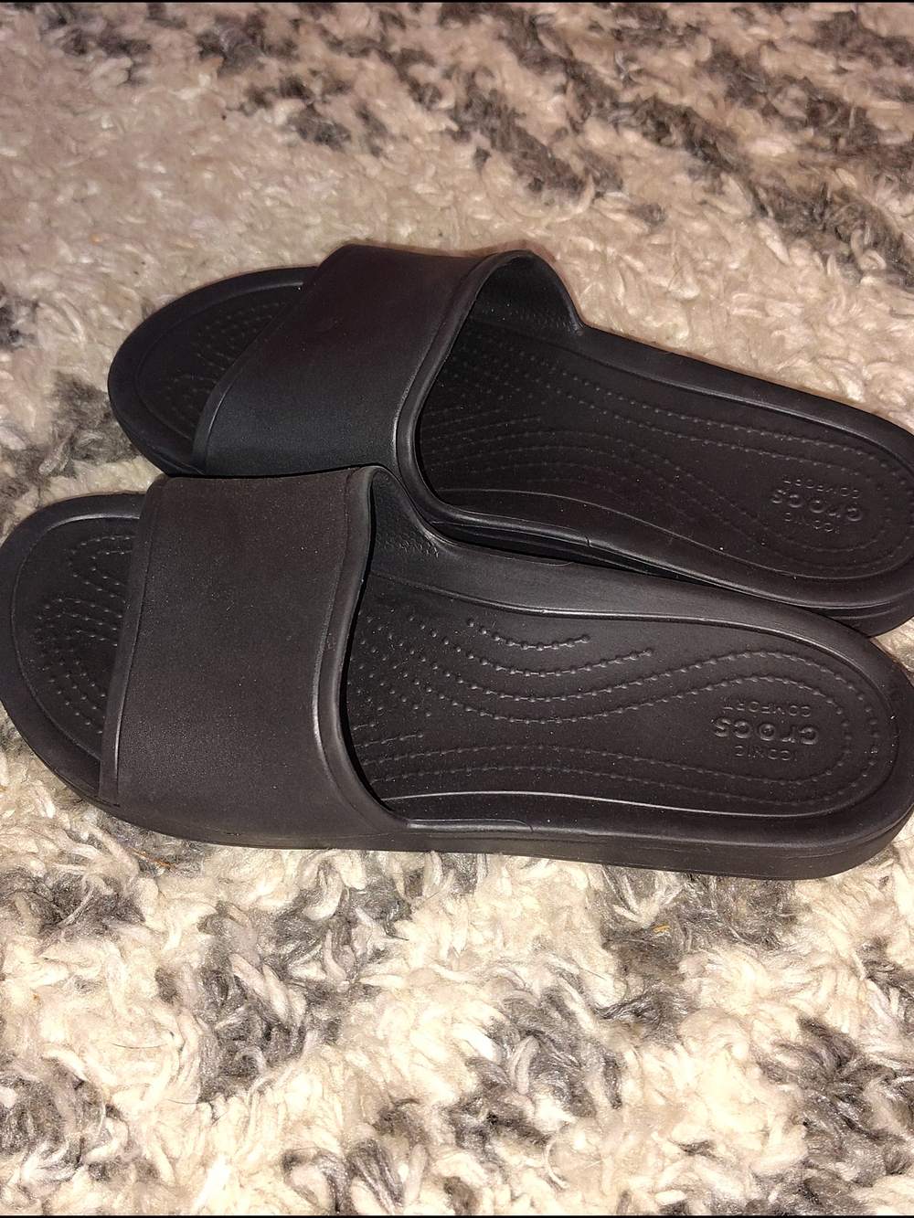 Crocs Classic Slide Sandals in Black